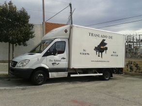 Transportes Rabanal camión de empresa